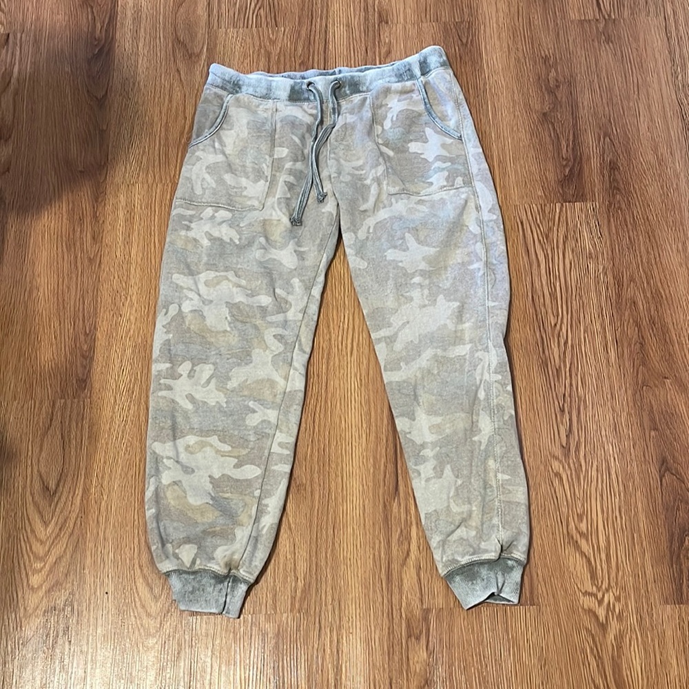 Camo sweat pants
